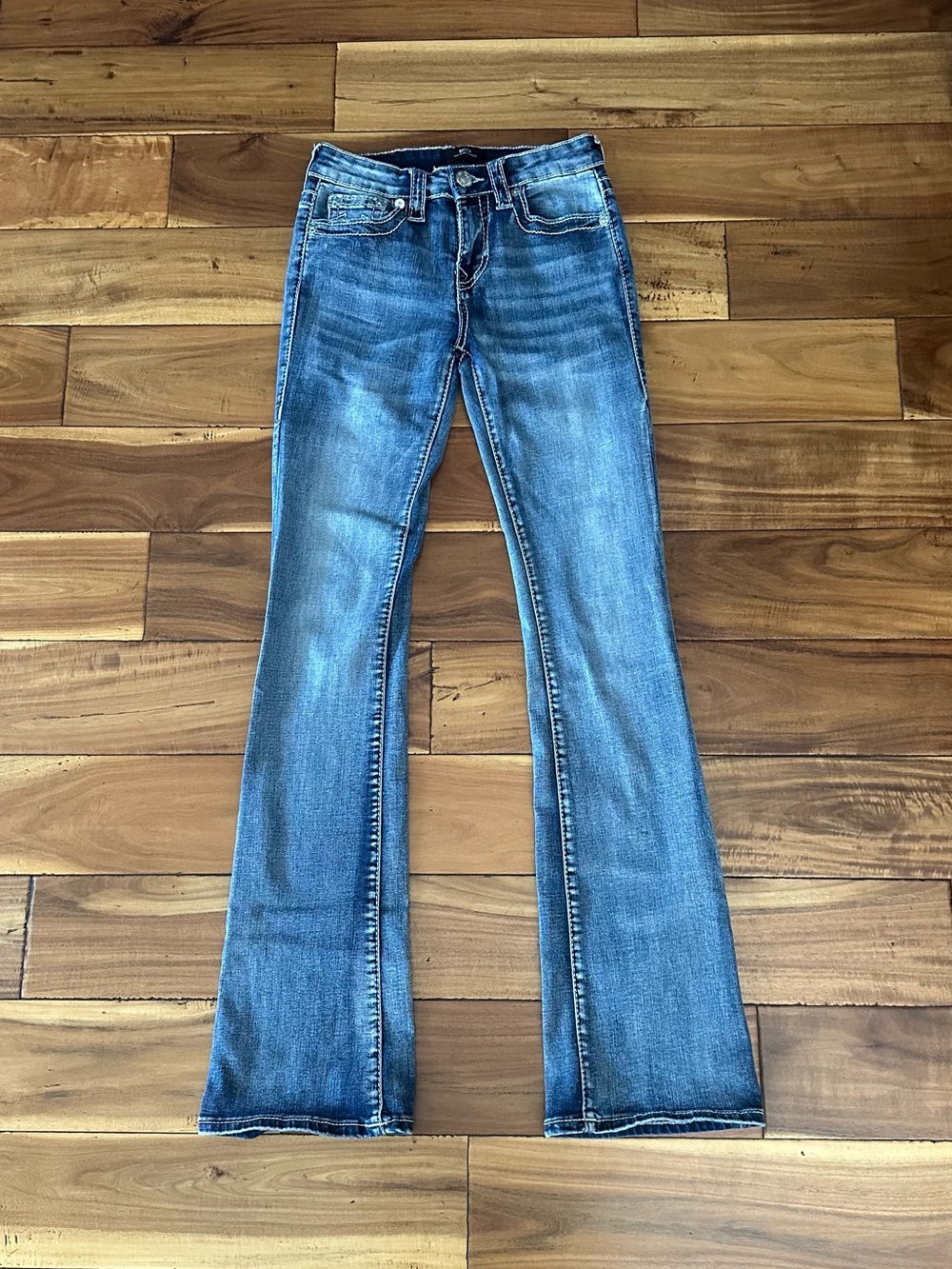 True Religion Becca Mid Rise Bootcut Jeans Size 24 Y2K Denim - Picture 5 of 8
